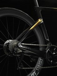 DOGMA F SRAM RED ETAP AXS