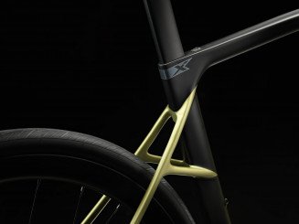 PINARELLO X9 SHIMANO DURA ACE Di2