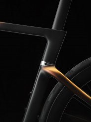DOGMA F SRAM RED ETAP AXS