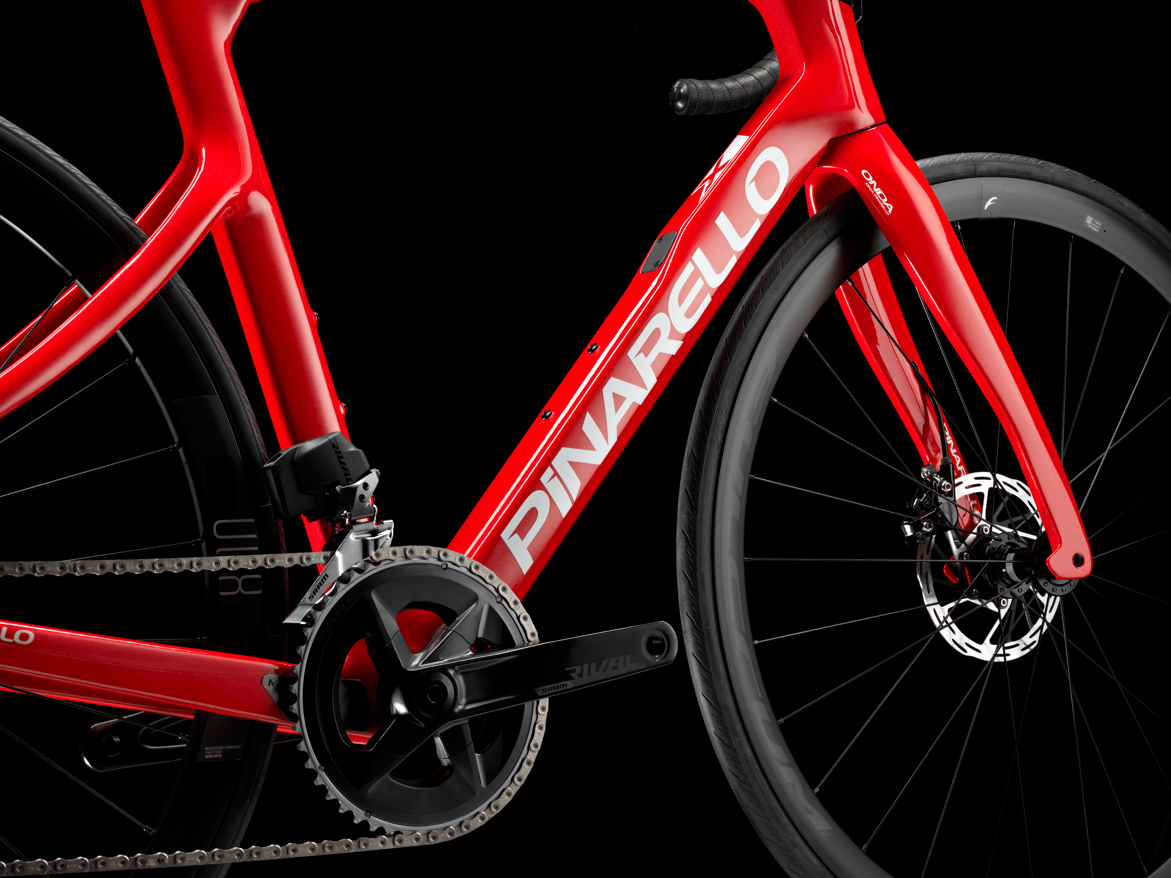 ASYMMETRIC FRAME <span>PINARELLO X</span>